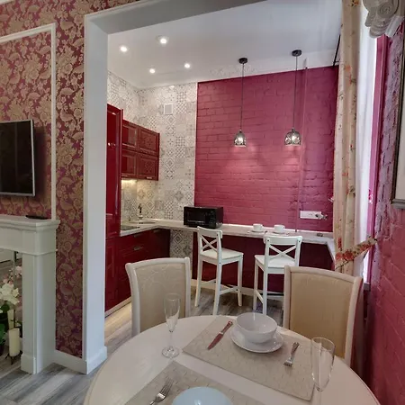 City Center Apartment *