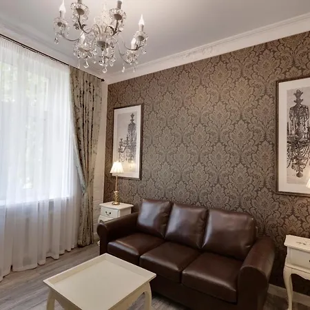 City Апартаменты *